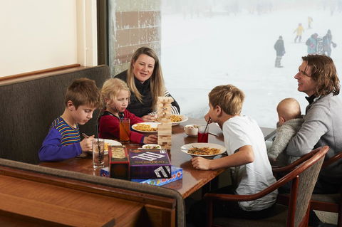 Abom Hotel - Tourism Canberra 3