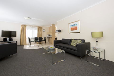 Accommodate Canberra - Kingston Court - Tourism Canberra 0