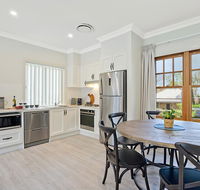 Accommodation Hunter - Adams Street Maitland - Tourism Canberra