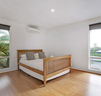 Adelaide Holiday Homes - Tourism Canberra