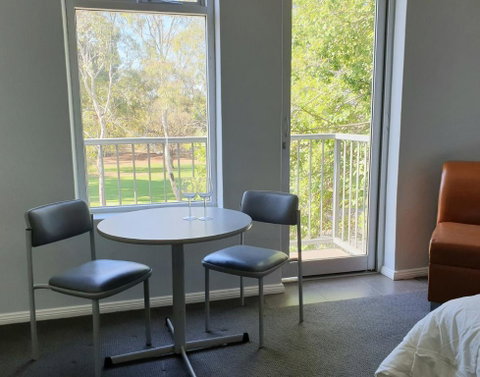 Adelaide Pulteney Motel - Tourism Canberra 2