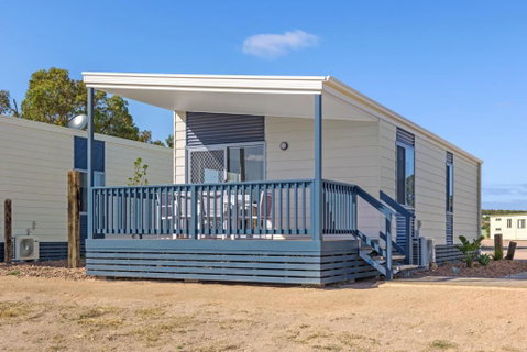 Discovery Parks - Streaky Bay Foreshore - Tourism Canberra 4