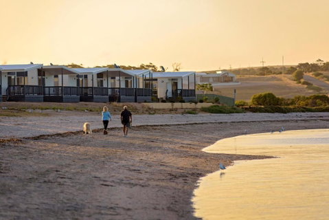 Discovery Parks - Streaky Bay Foreshore - Tourism Canberra 0