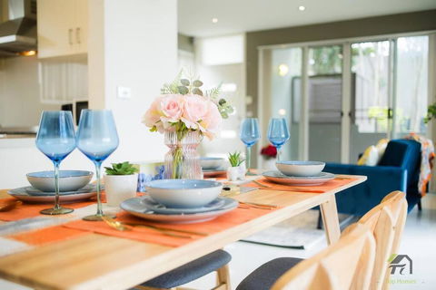 Entire 3 Bedrooms Townhouse In Baulkham Hills - Tourism Canberra 0
