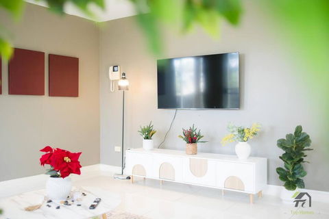 Entire 3 Bedrooms Townhouse In Baulkham Hills - Tourism Canberra 2