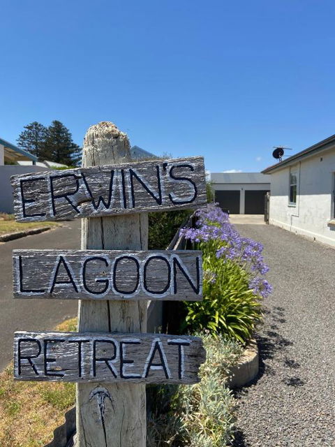 Erwins Lagoon Retreat - Tourism Canberra 0