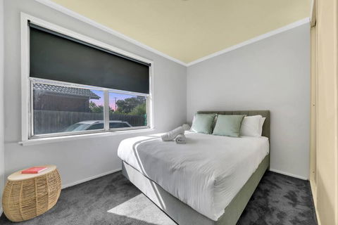 Fantastic 3BR Near North Shore Beach - Tourism Canberra 1