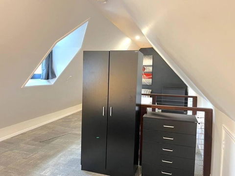 Gabba Central Lofthouse Sleeps5 Pets - Tourism Canberra 3
