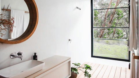 Gabion Hill House Glenlyon - Tourism Canberra 3