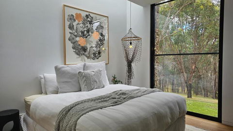 Gabion Hill House Glenlyon - Tourism Canberra 2