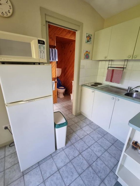 Garden Dreams Bungalow - Tourism Canberra 4
