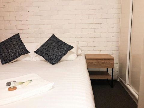 Hanbury Lodge - Tourism Canberra 1