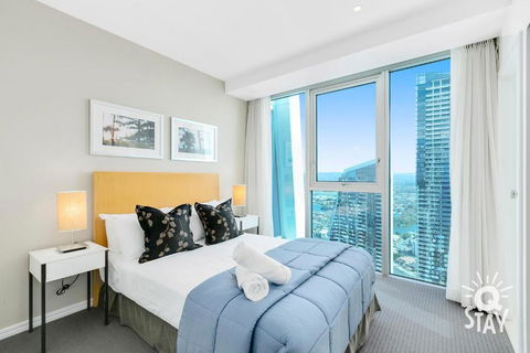 H Residences - QStay - Tourism Canberra 3