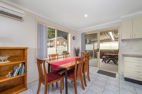 H1211 Mission Terrace Lakewood Heights Estate - Tourism Canberra 3