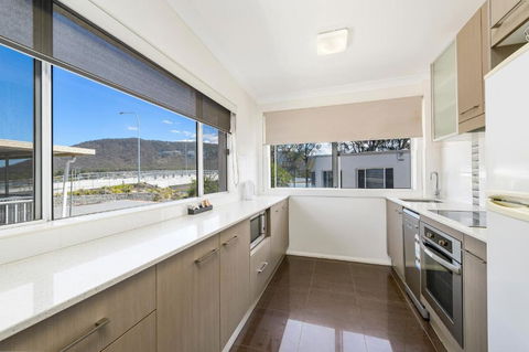 H2O Holiday Apartments Unit 5 - Tourism Canberra 2