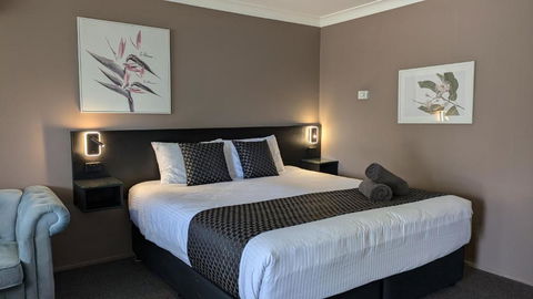 Highlands Motor Inn - Tourism Canberra 0
