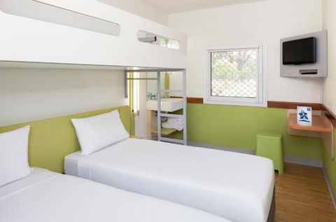 Ibis Budget - Melbourne Airport - Tourism Canberra 2