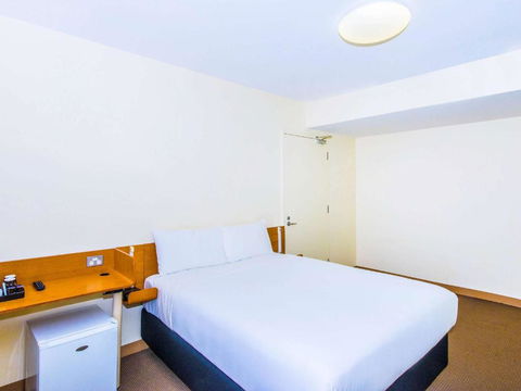Ibis Budget Sydney Olympic Park - Tourism Canberra 3
