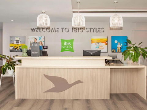Ibis Styles The Entrance - Tourism Canberra 1