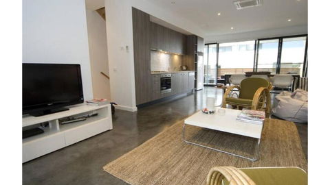 Iluka - Tourism Canberra 1