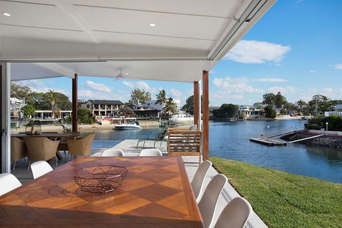 INCREDIBLE VALUE - Perfect For Large Families - Tourism Canberra 3