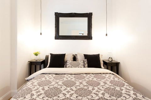 Industrial Central Apartment - Shop 8 - Tourism Canberra 0
