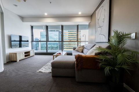 Infinity Tower Brisbane City - Tourism Canberra 0