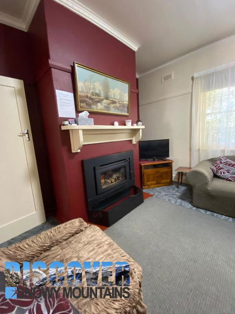 Inglewood Cottage - Tourism Canberra 2