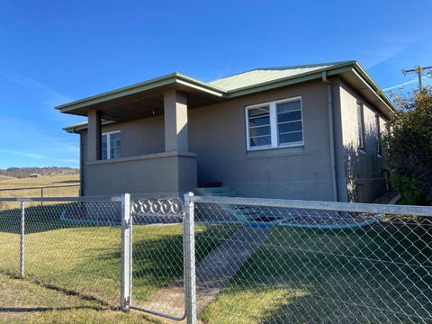 Inglewood Cottage - Tourism Canberra 1
