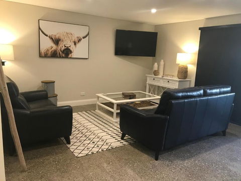 Inn Scone - Tourism Canberra 1