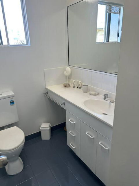 Independent Serviced Apartments On Palmer - Tourism Canberra 2