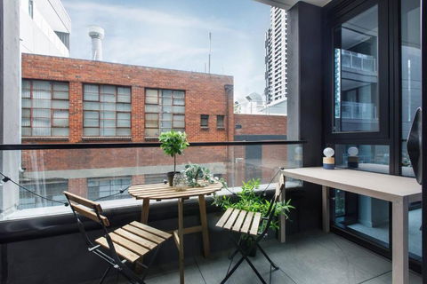 Inner-city Chic Near Markets And Flagstaff Station - Tourism Canberra 1