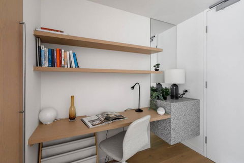 Inner-city Chic Near Markets And Flagstaff Station - Tourism Canberra 3
