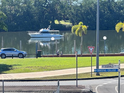 Innisfail Riverfront Motel - Tourism Canberra 1