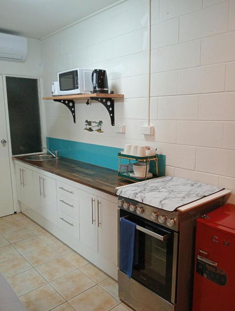 Innisfail Riverfront Motel - Tourism Canberra 2