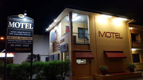 International Lodge Motel - Tourism Canberra 0