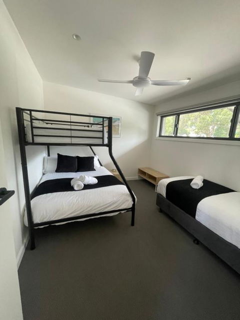 Inverloch Motel - Tourism Canberra 3