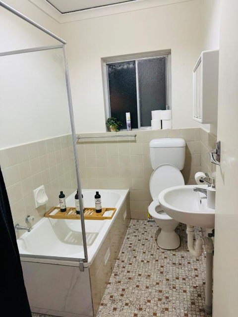 Inviting Ashford Stay - Tourism Canberra 3