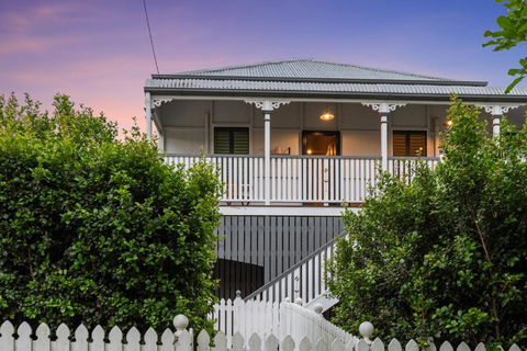 Ipswich Accommodation Pty Ltd - Tourism Canberra 1