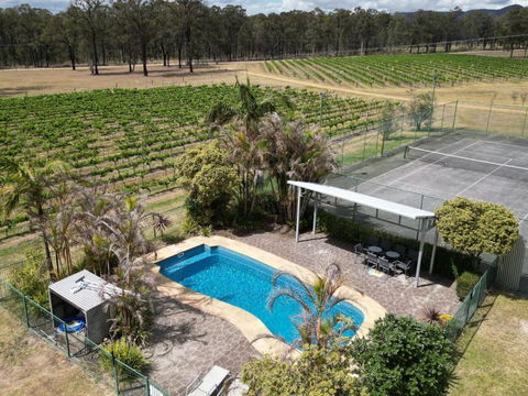 Ironbark Hill Retreat - Tourism Canberra 0