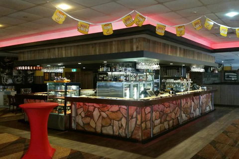 Isa Hotel - Tourism Canberra 3