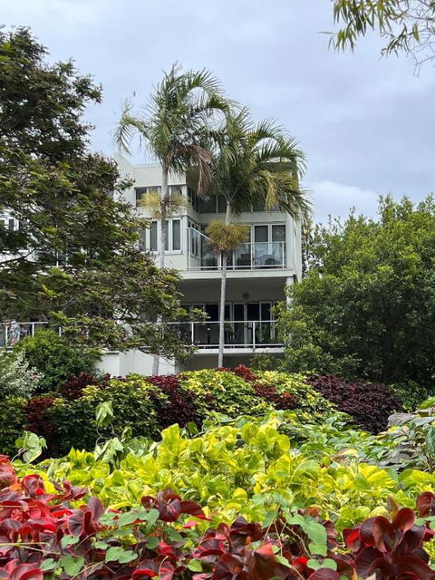 Island Romance Or Family & Pool - Tourism Canberra 2