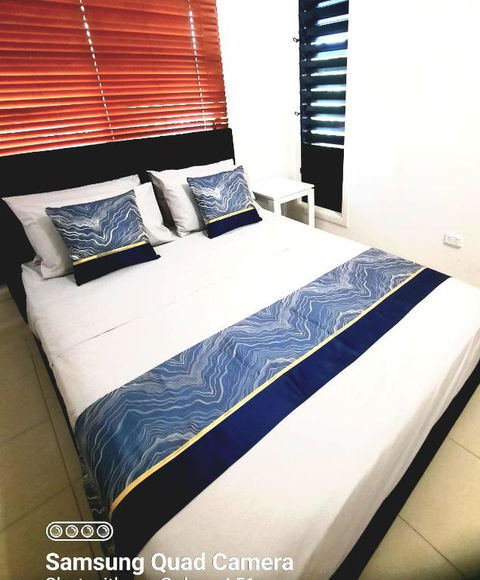 ISLAND ROOM On Magnetic Island - Tourism Canberra 0