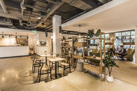 Adina Apartment Hotel Sydney Airport - Tourism Canberra 1