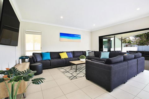 Adriatic Jervis Bay - 2 Min Walk To Beach - Family Friendly - Tourism Canberra 1