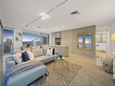 Air On Broadbeach - Tourism Canberra 3