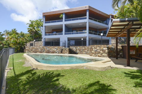 Airlie Harbour Apartment - Airlie Beach - Tourism Canberra 3