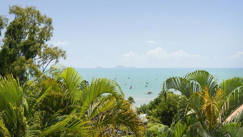 Airlie Harbour Apartment - Airlie Beach - Tourism Canberra 0