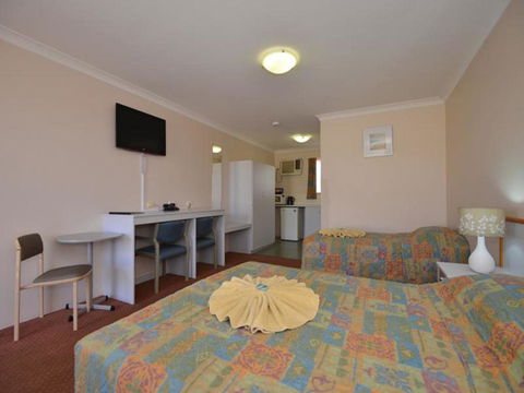 Albion Hotel - Tourism Canberra 3
