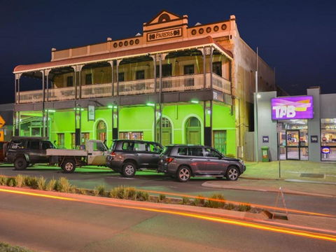 Albion Hotel - Tourism Canberra 1